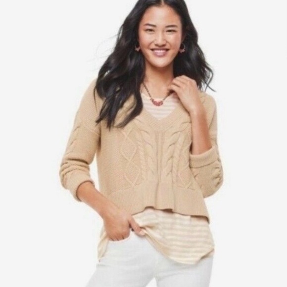 Cabi 5636 cropped cable pullover in cream EUC L - Picture 2 of 11